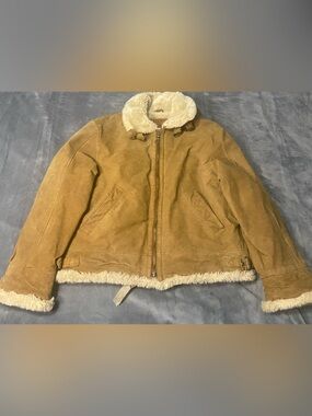 New River leather jacket not sure if it’s men’s or women’s